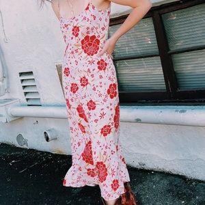 Novella Royals the Betty midi dress xs